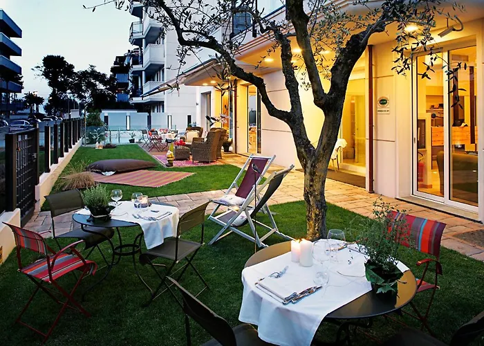 아파트 Residenza D-place Ponchielli 리치오네