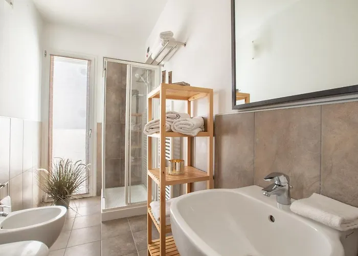 Residenza D-place Ponchielli * 리치오네