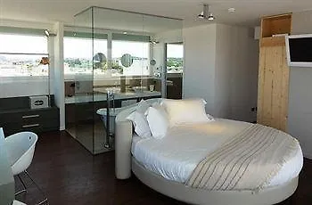 Residenza D-place Ponchielli * 리치오네