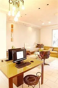 아파트 Residenza D-place Ponchielli 리치오네
