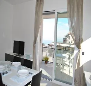 Residenza D-place Ponchielli *