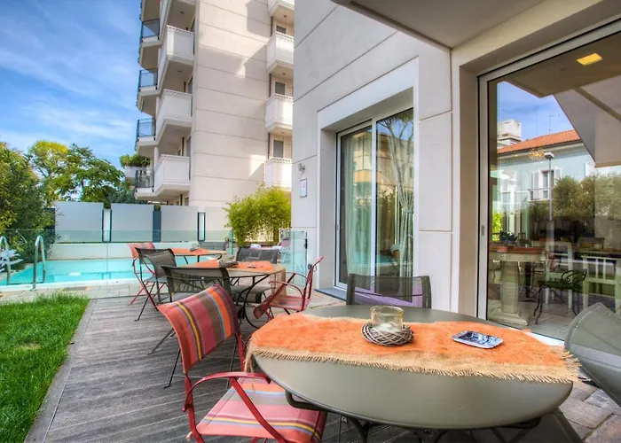 Residenza D-place Ponchielli * ريتشيوني